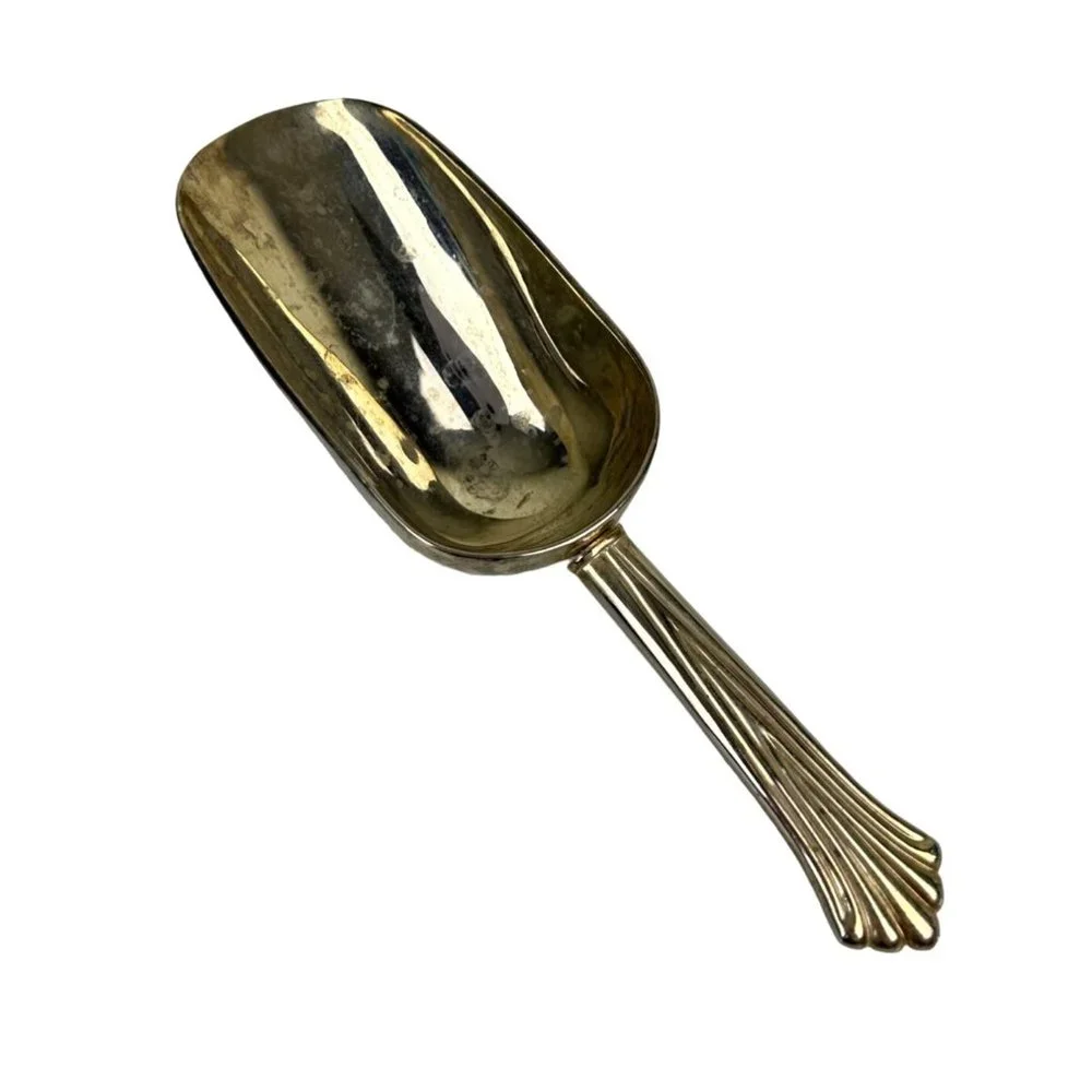 International Silver Company Silver Plated Ice Scoop 8.25